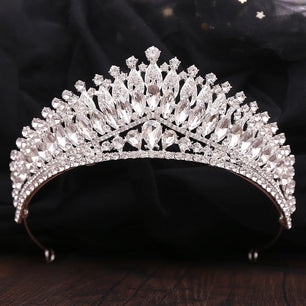 Women's Zinc Alloy Water Drop Pattern Tiaras Bridal Wedding Crown