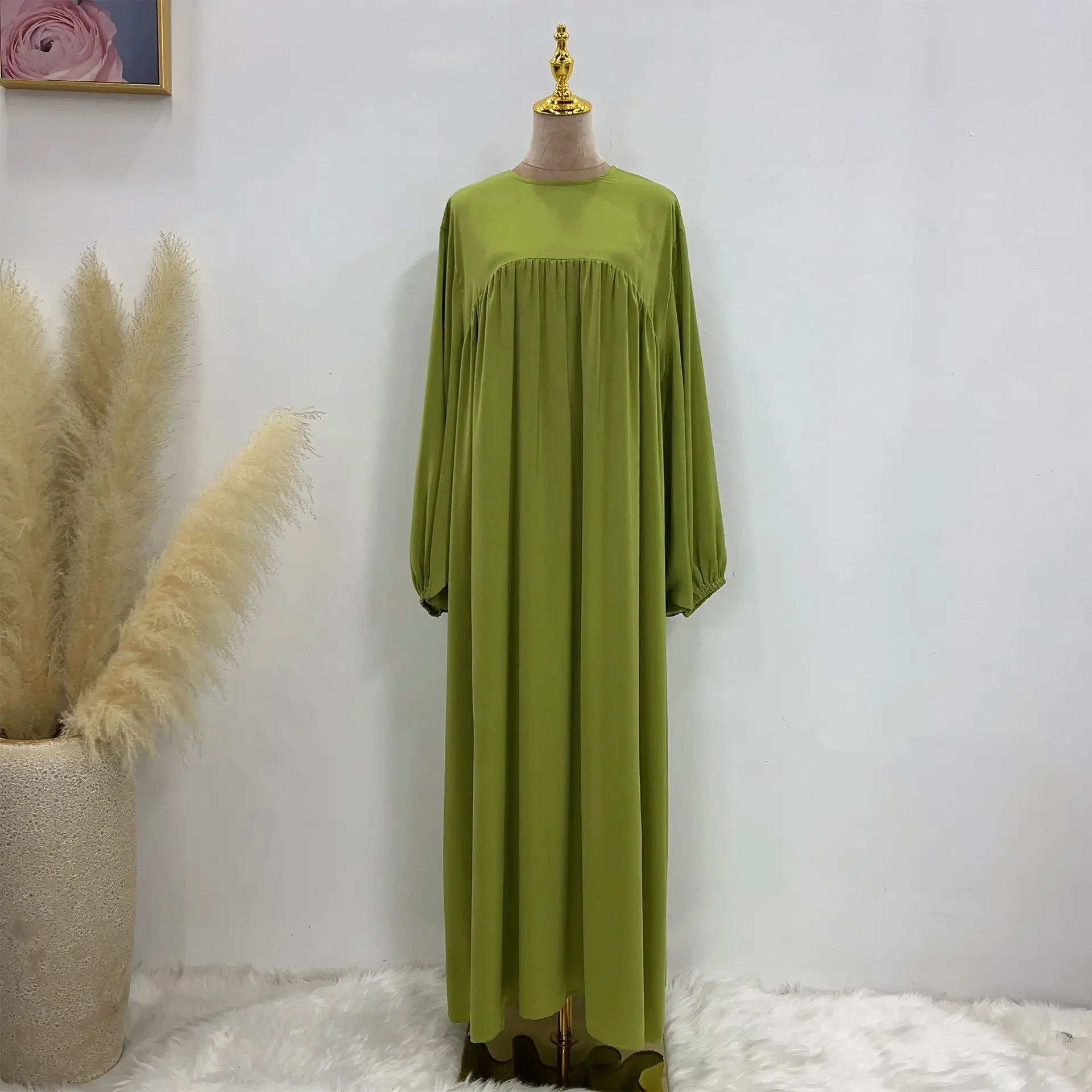 Women's Arabian Polyester Full Sleeve Solid Pattern Casual Abaya