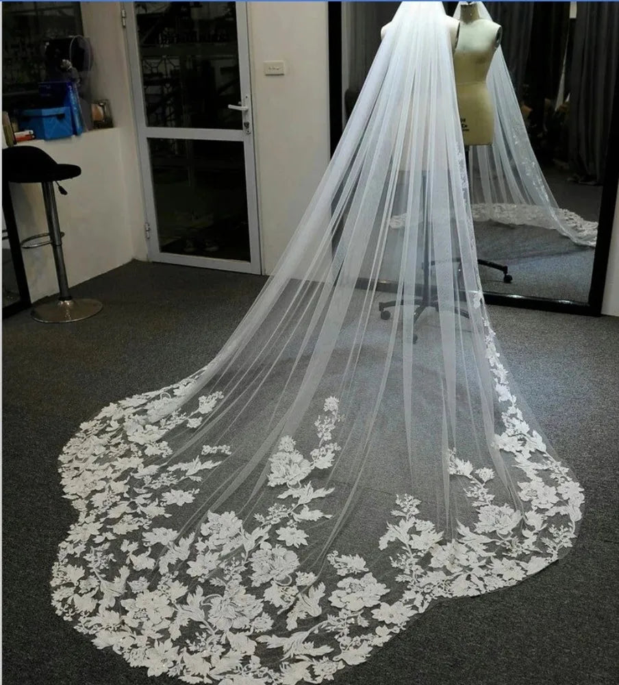 Women's Polyester Applique Edge One-Layer Bridal Wedding Veils