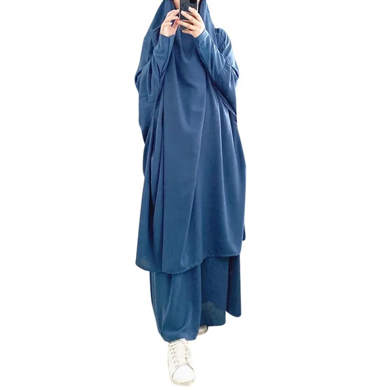 Women's Arabian Polyester Full Sleeve Plain Pattern Elegant Abaya