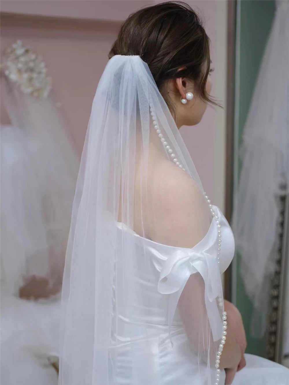 Women's Polyester Bead Edge One-Layer Cathedral Wedding Veils