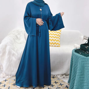 Women's Arabian Polyester Full Sleeves Solid Pattern Casual Abaya