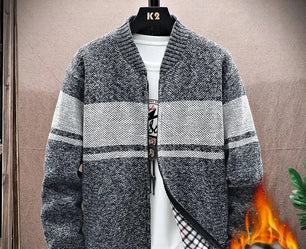 Men's Wool Stand Collar Full Sleeves Zipper Closure Casual Sweater