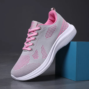 Women's Mesh Round Toe Lace-Up Closure Breathable Sports Sneakers