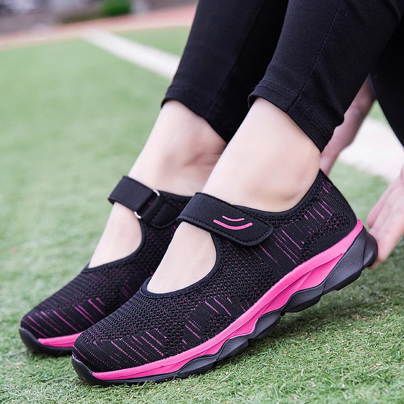 Women's Mesh Round Toe Hook Loop Closure Breathable Sneakers