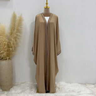 Women's Arabian Polyester Full Sleeve Plain Pattern Elegant Abaya