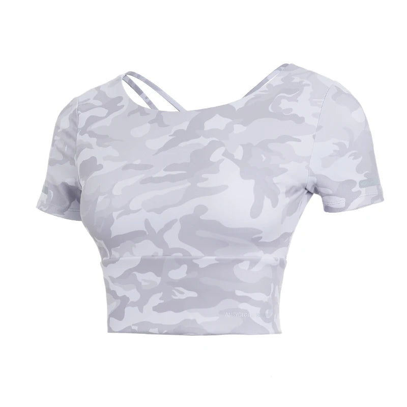 Women's Nylon Short Sleeves Camouflage Pattern Yoga Fitness Tops