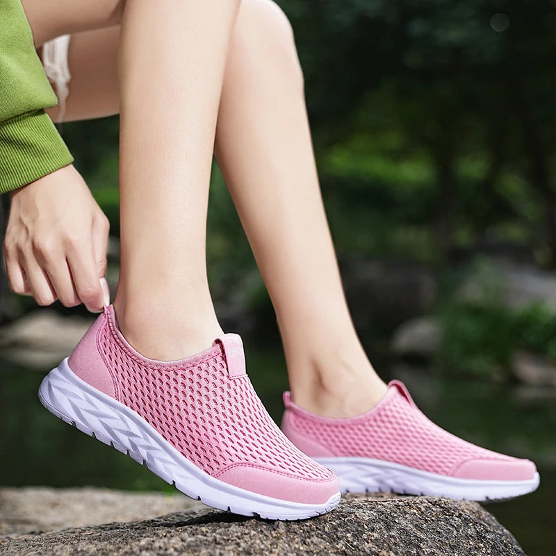 Women's Mesh Round Toe Slip-On Closure Breathable Casual Shoes