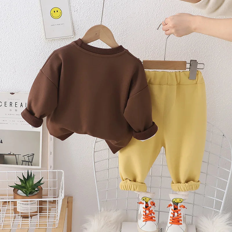 Baby's O-Neck Cotton Full Sleeve Pullover Closure Two-Piece Suit