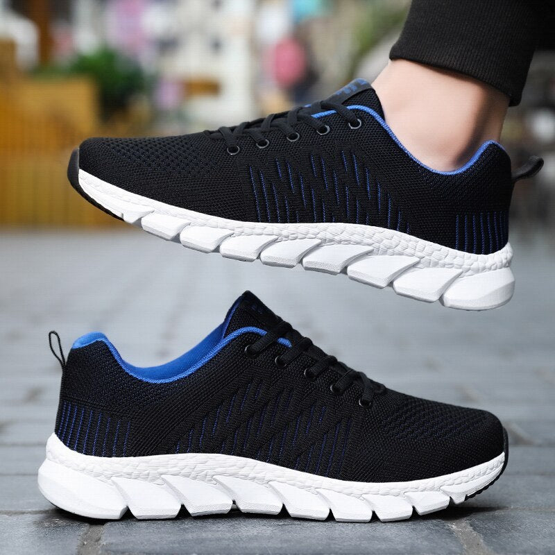 Men's Mesh Breathable Lace-Up Closure Running Sports Sneakers