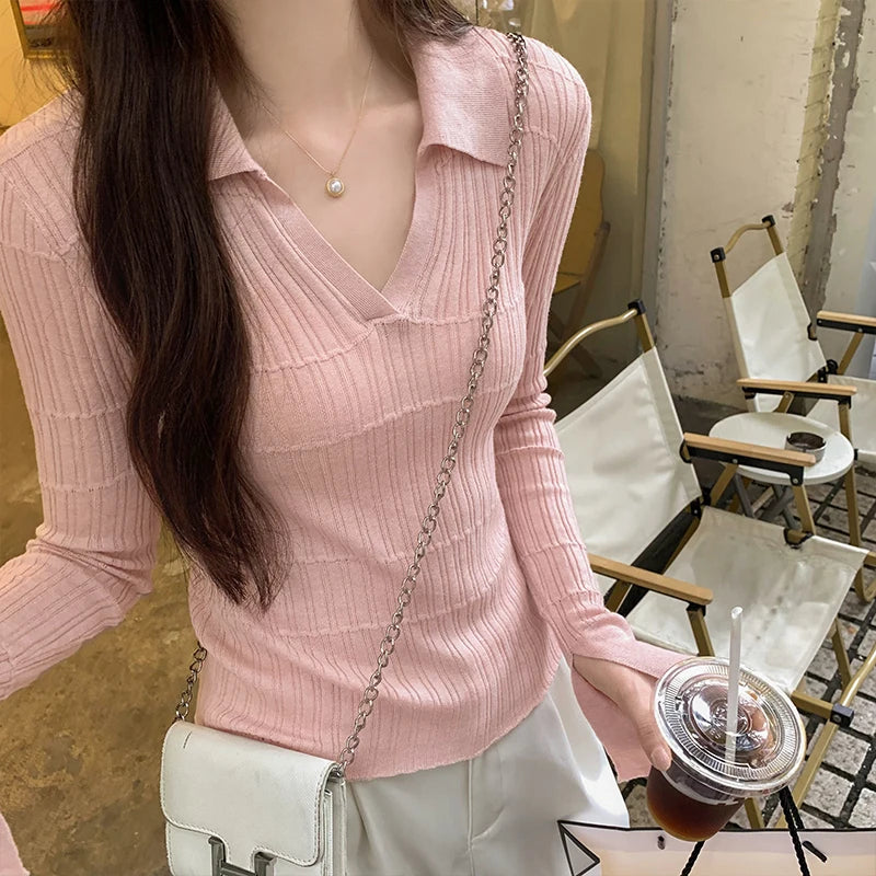 Women's Polyester V-Neck Long Sleeve Striped Pattern Casual Tops