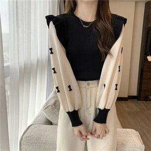 Women's Polyester O-Neck Long Sleeves Solid Pattern Sweater