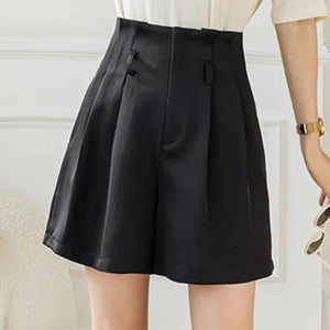 Women's Polyester High Waist Zipper Fly Solid Pattern Shorts