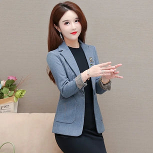 Women's Notched Collar Full Sleeve Single Breasted Casual Blazer