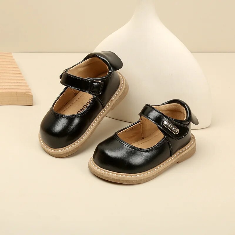 Baby's Leather Round Toe Hook Loop Closure Solid Pattern Shoes