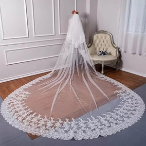 Women's Polyester Lace Edge Two-Layer Luxury Bridal Wedding Veils