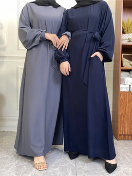 Women's Arabian Polyester Full Sleeves Solid Pattern Casual Abaya