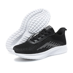 Men's Mesh Round Toe Lace-Up Closure Breathable Sports Sneakers