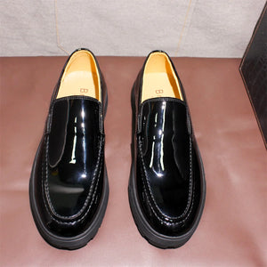 Men's Patent Leather Round Toe Slip-On Closure Formal Shoes