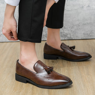 Men's Microfiber Pointed Toe Slip-On Closure Casual Wear Shoes