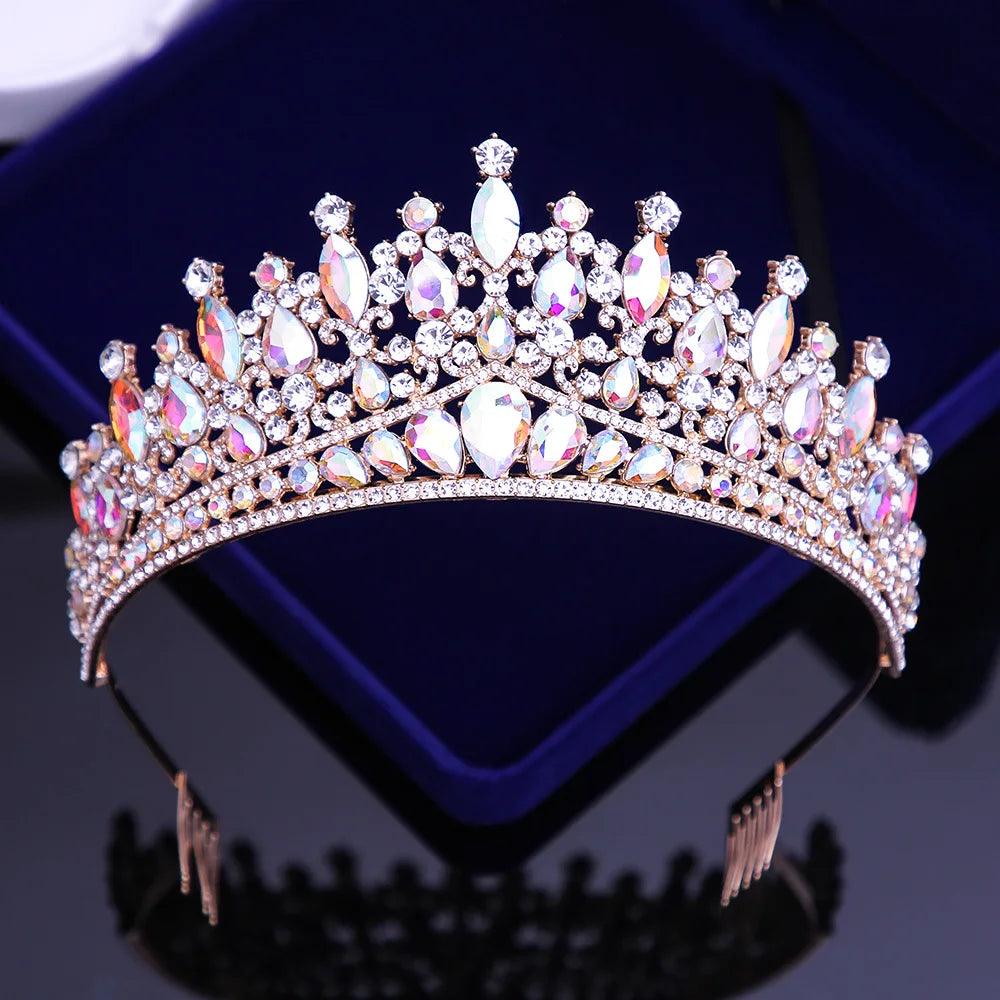 Women's Zinc Alloy Plant Pattern Tiaras Bridal Classic Crown