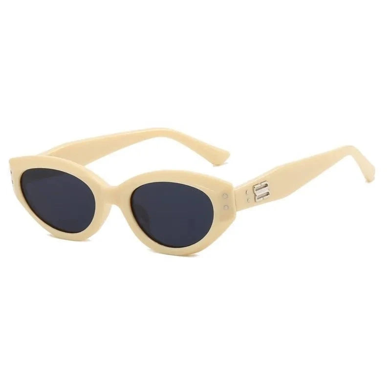 Women's Polycarbonate Frame Rectangle Shape Vintage Sunglasses