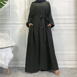 Women's Arabian Polyester Full Sleeves Solid Pattern Casual Abaya