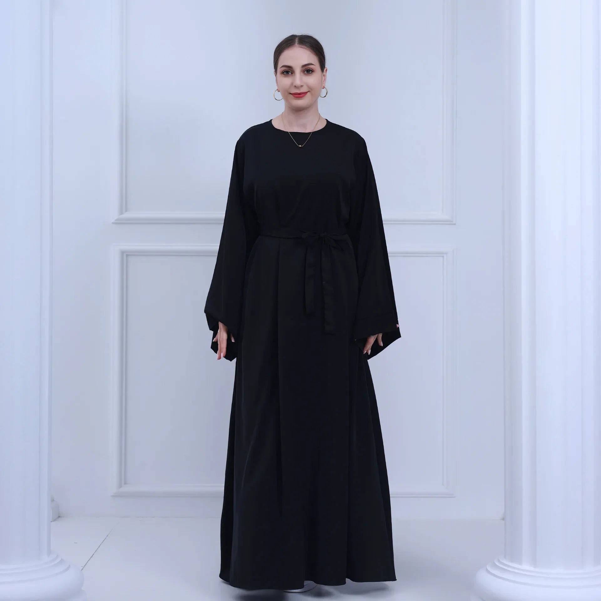 Women's Arabian Polyester Full Sleeves Solid Pattern Casual Abaya