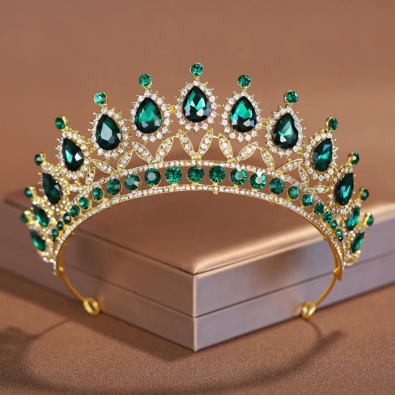 Women's Zinc Alloy Plant Pattern Tiaras Bridal Classic Crown