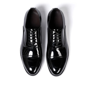 Men's Patent Leather Pointed Toe Lace-Up Closure Formal Shoes