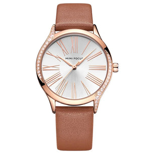 Women's Leather Round Shaped Waterproof Elegant Luxury Watch