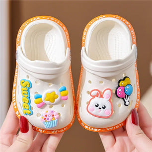 Kid's PVC Round Toe Slip-On Closure Cartoon Pattern Slippers