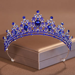 Women's Zinc Alloy Plant Pattern Tiaras Bridal Classic Crown