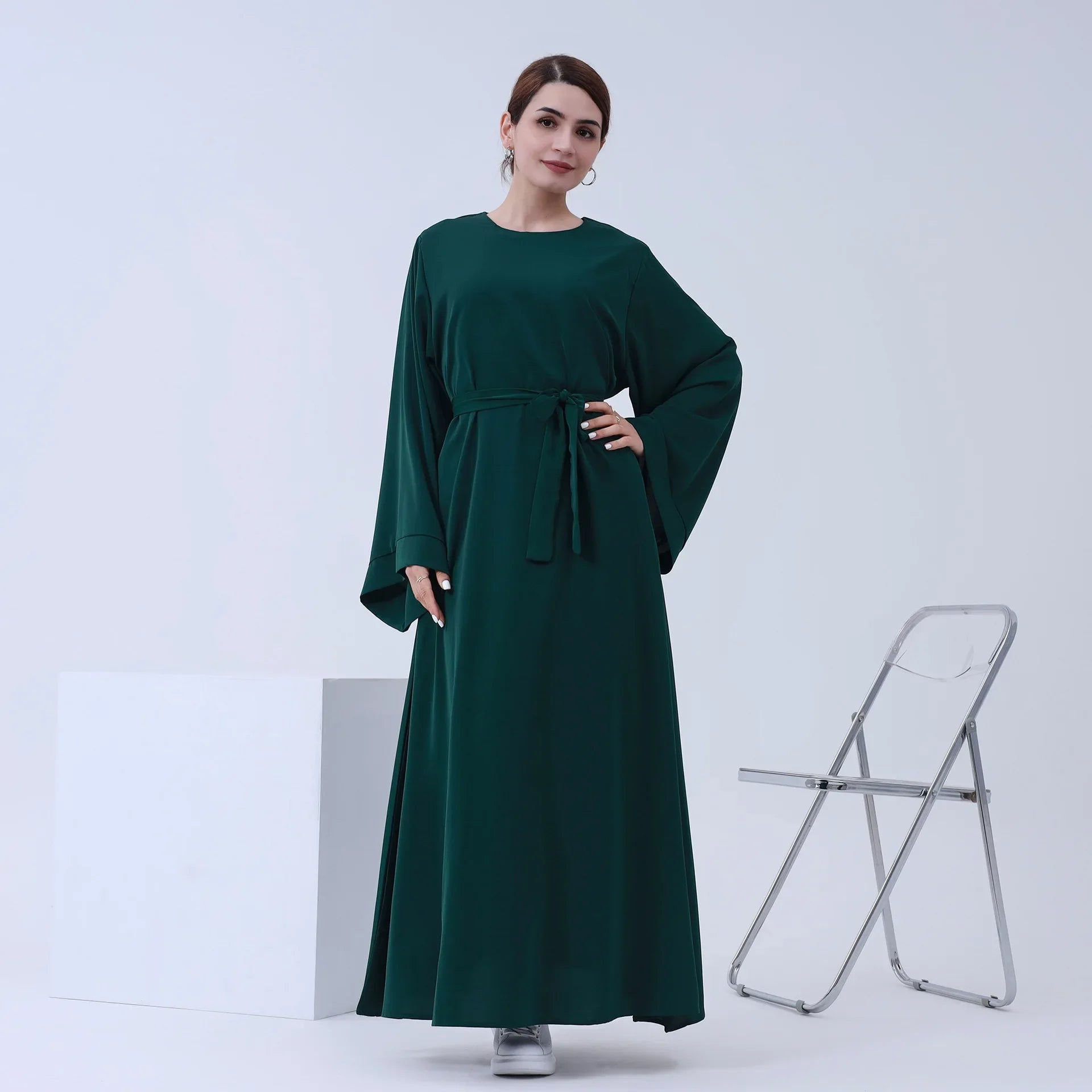 Women's Arabian Polyester Full Sleeves Solid Pattern Casual Abaya