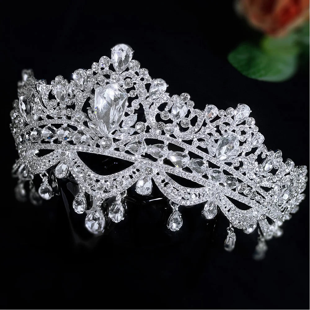 Women's Zinc Alloy Water Drop Pattern Tiaras Bridal Classic Crown