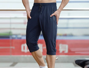 Men's Polyester Drawstring Closure Solid Pattern Sports Pant