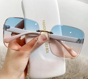 Women's Plastic Frame Acrylic Lens Square Shaped Sunglasses