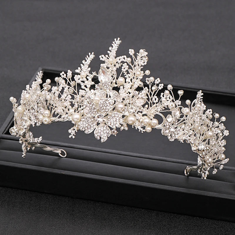 Women's Zinc Alloy Plant Pattern Tiaras Bridal Classic Crown