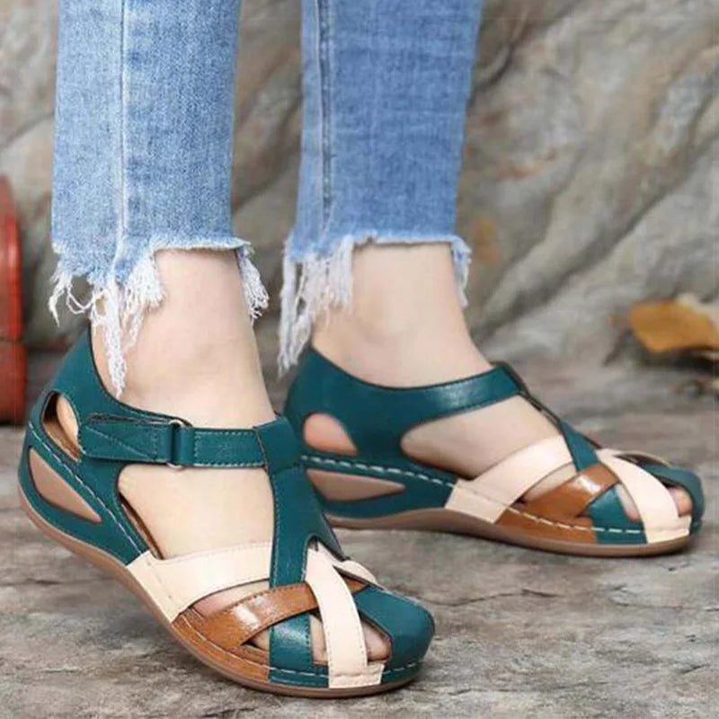 Women's PU Round Toe Hook Loop Closure Casual Wear Sandals