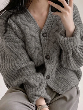 Women's Polyester V-Neck Long Sleeves Knitted Pattern Sweater