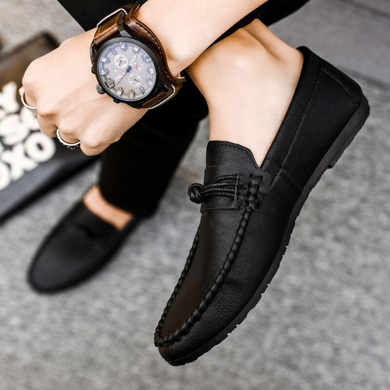 Men's PU Leather Round Toe Slip-On Closure Casual Wear Shoes