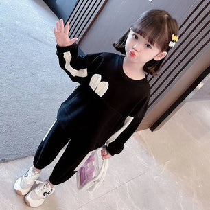 Kid's Polyester O-Neck Long Sleeves Pullover Closure Dress