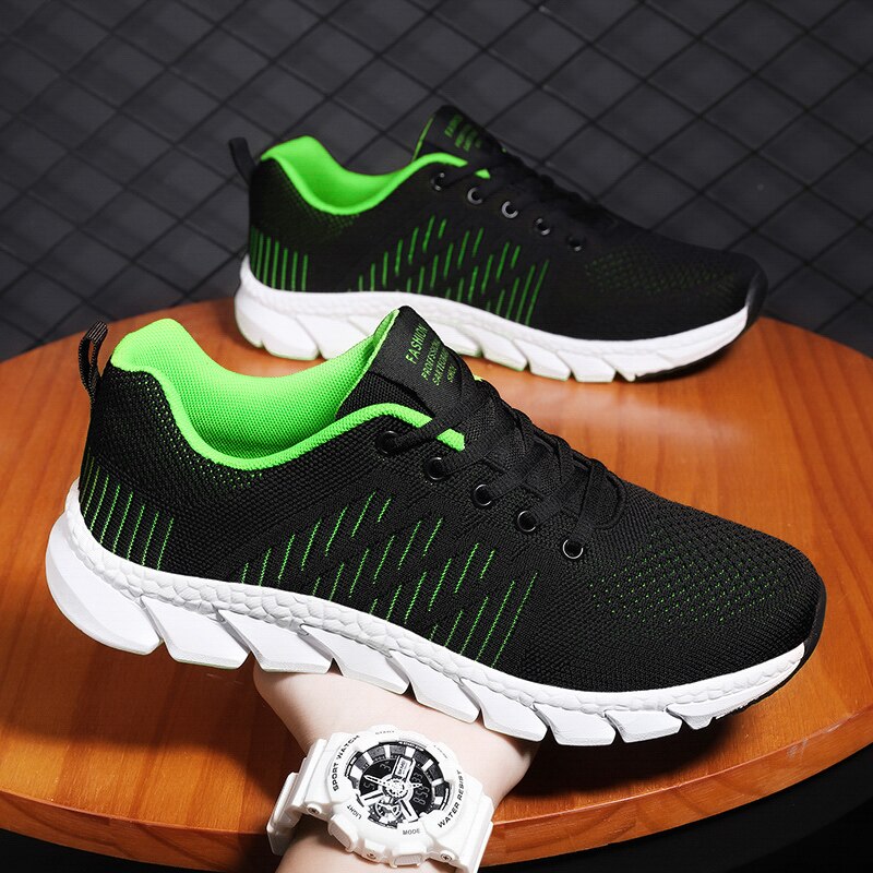 Men's Mesh Breathable Lace-Up Closure Running Sports Sneakers