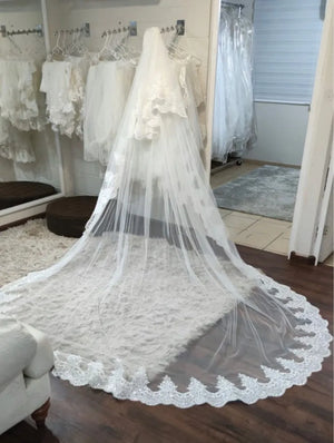 Women's Polyester Applique Edge Two-Layer Embroidery Bridal Veils