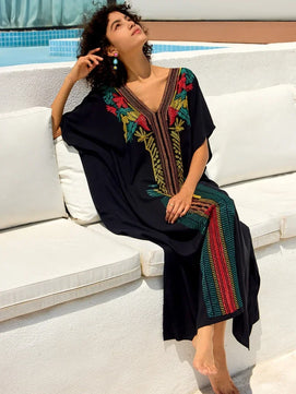 Women's Polyester Short Sleeves Embroidery Pattern Cover Up