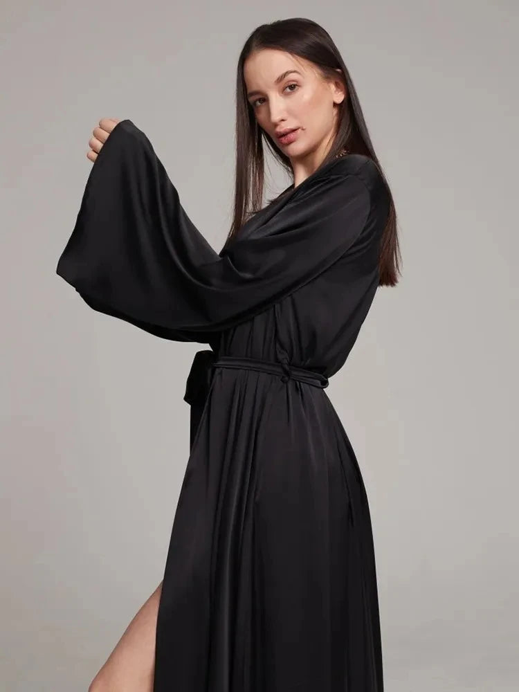 Women's Silk V-Neck Long Sleeves Pleated Pattern Sleepwear Dress