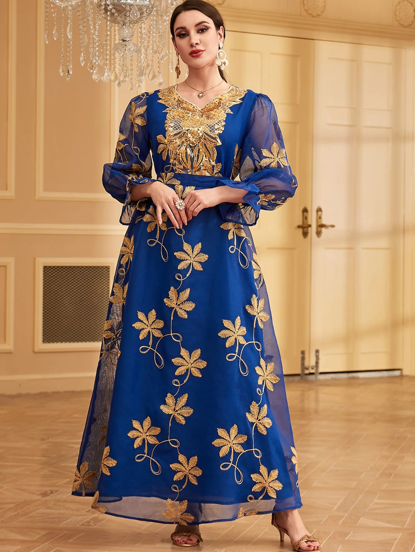 Women's Arabian Polyester Full Sleeves Embroidery Pattern Dress