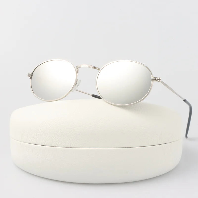 Women's Alloy Frame Acrylic Lens Oval Shaped Trendy Sunglasses