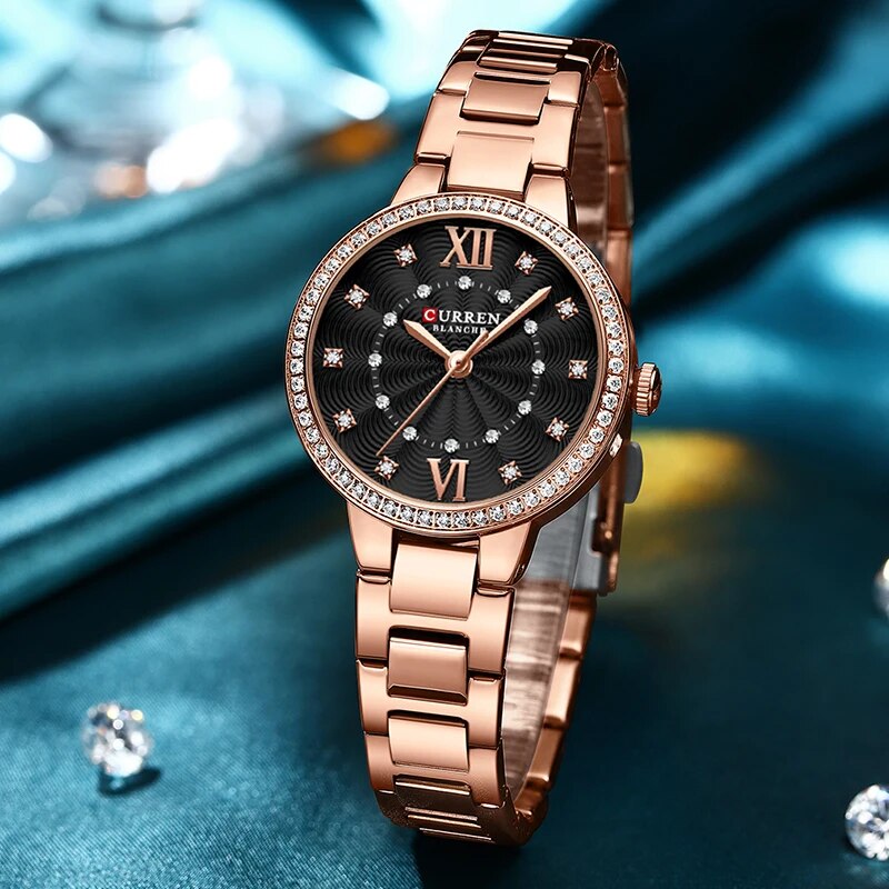 Women's Alloy Case Folding Clasp Round Waterproof Quartz Watch