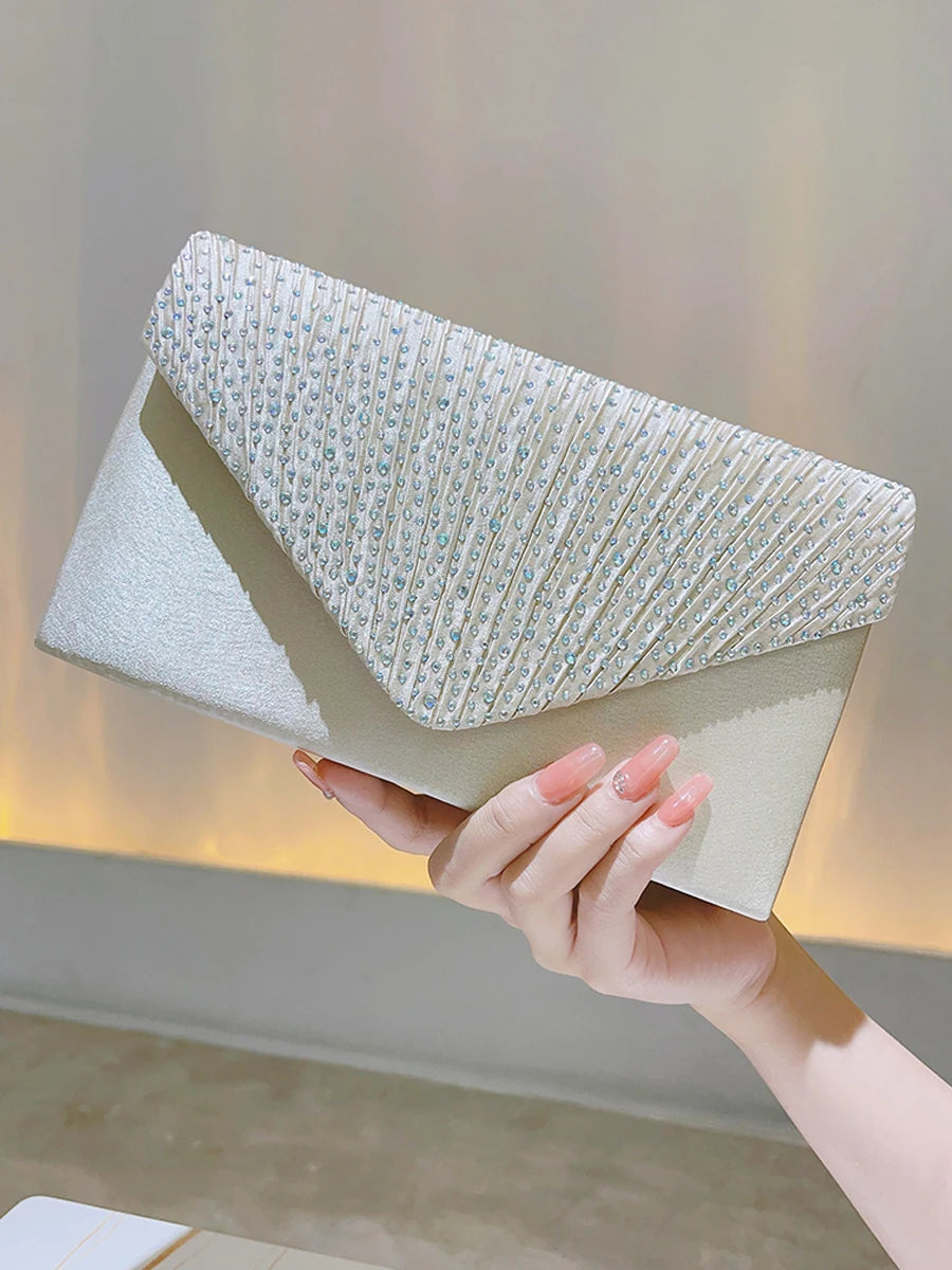 Women's Polyester Hasp Closure Sequined Pattern Wedding Clutch